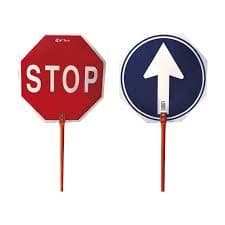 Señal con mango STOP-PASO