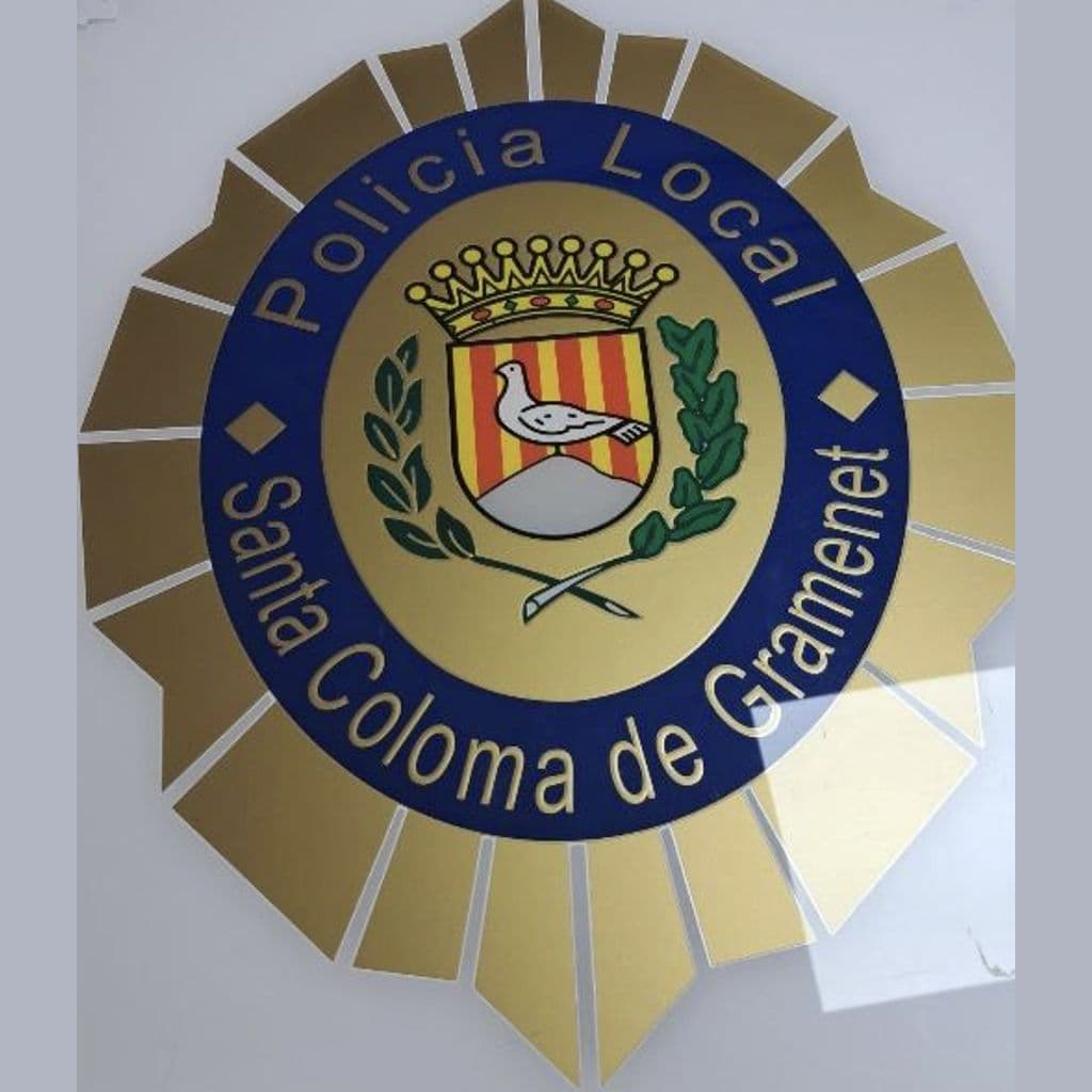 PLACAS ROTULADAS EN METACRILATO
